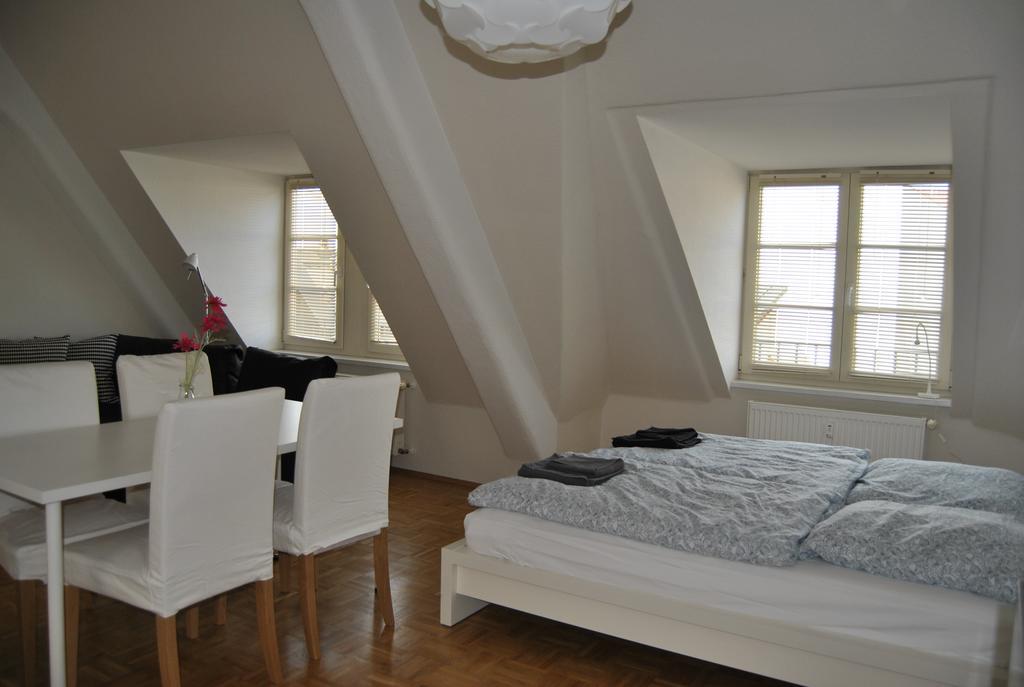Vailo City Suites Leipzig Altstadt Room photo